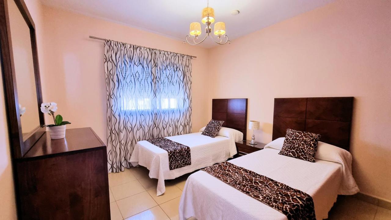 Evita Beach Suites Exclusivas Caleta de Sebo Exteriör bild