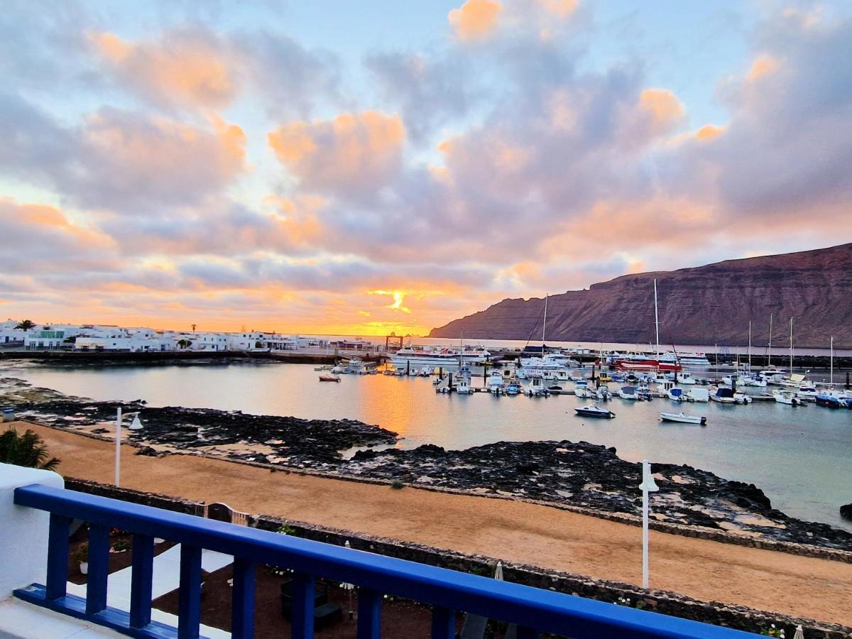 Evita Beach Suites Exclusivas Caleta de Sebo Exteriör bild