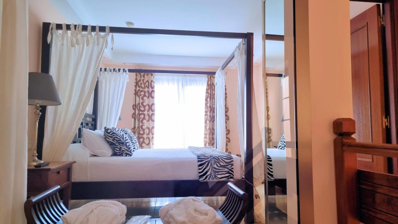 Evita Beach Suites Exclusivas Caleta de Sebo Exteriör bild