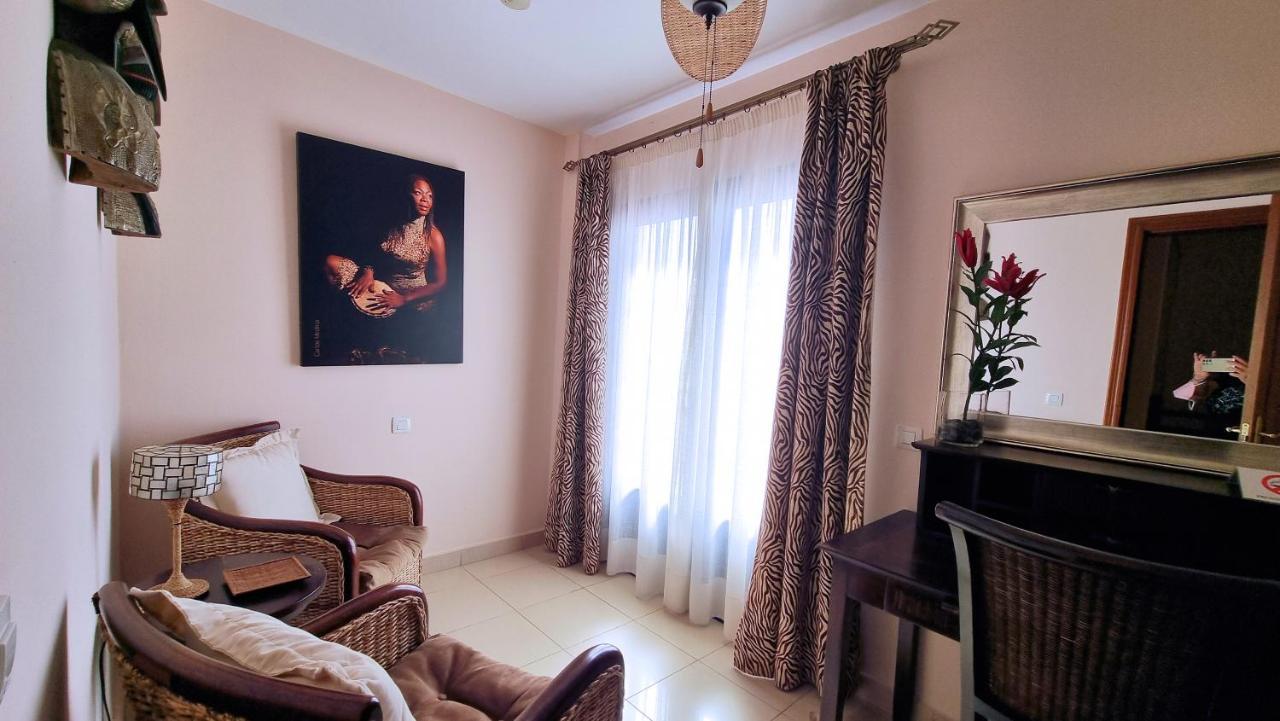 Evita Beach Suites Exclusivas Caleta de Sebo Exteriör bild